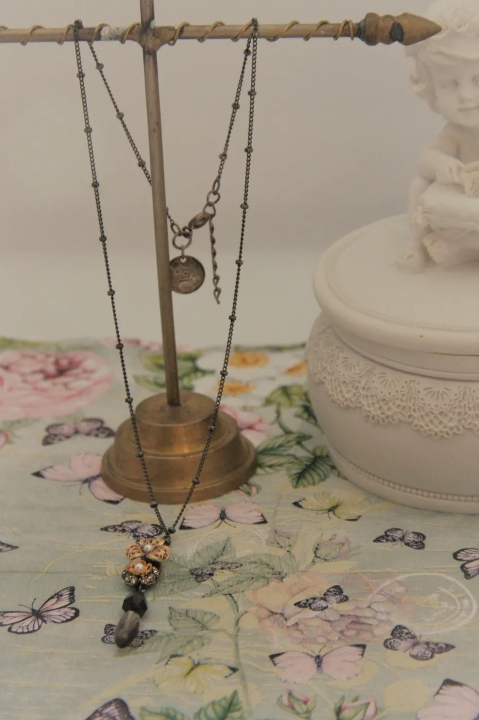 Amberhoeve Fijne ketting van Eric & Lydie met bloemen> Kettingen