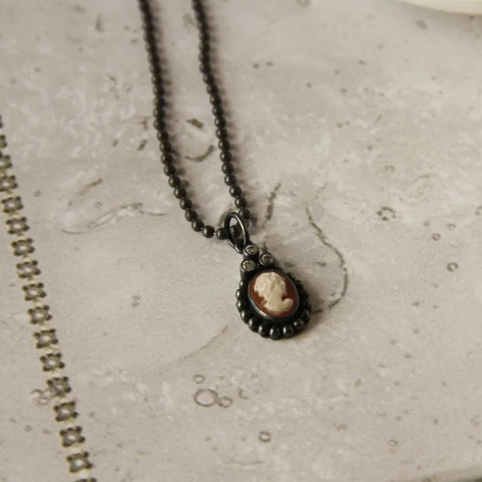 Amberhoeve Ketting met camé> Kettingen