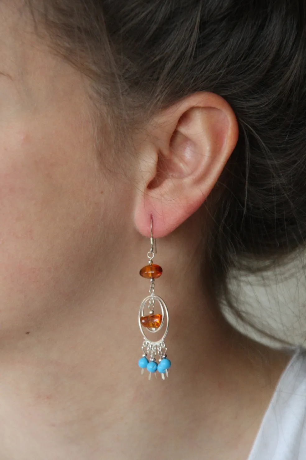 Amberhoeve Lange oorbellen met Amber en Turquoise> Zilver | Oorbellen